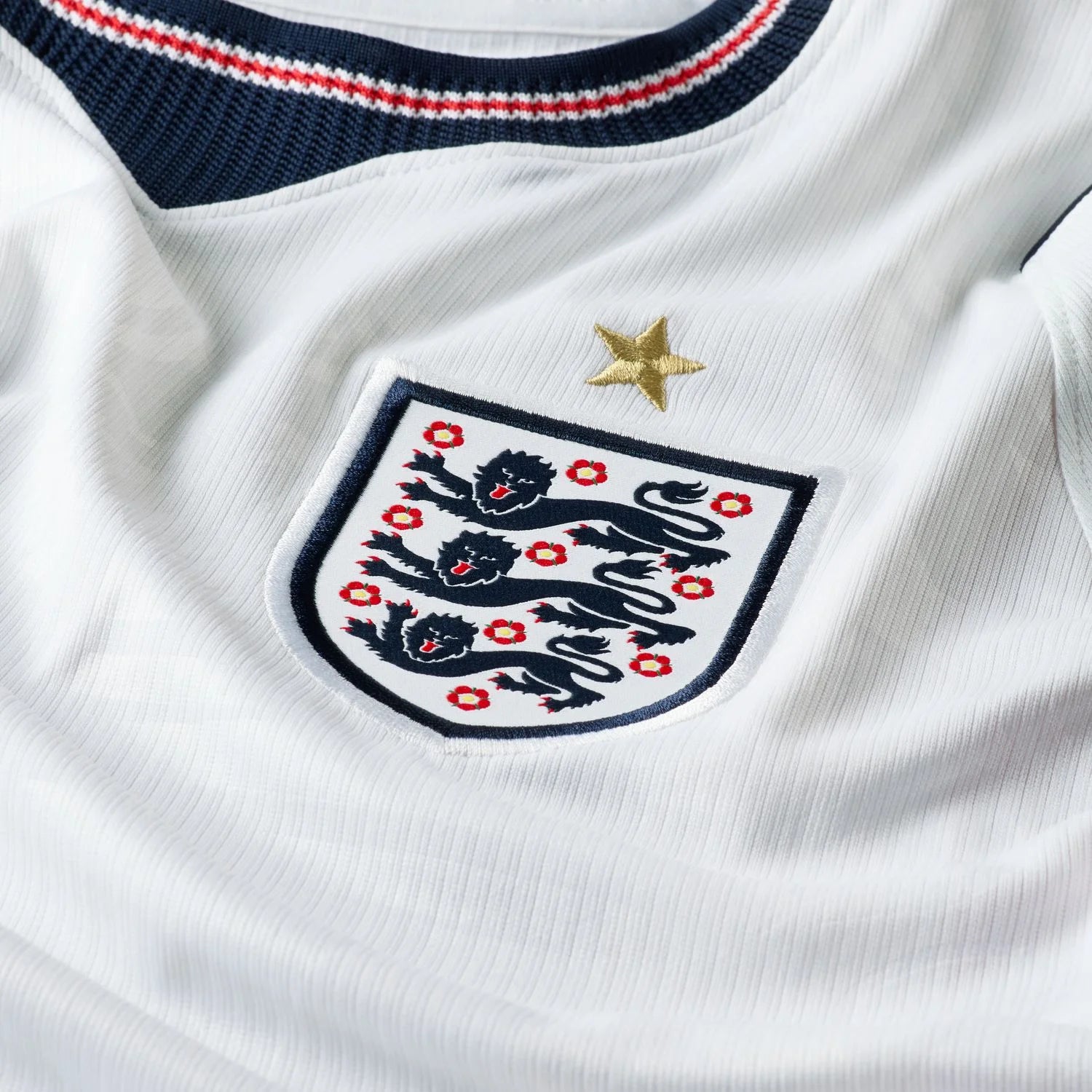 Maillot domicile Angleterre 26/27
