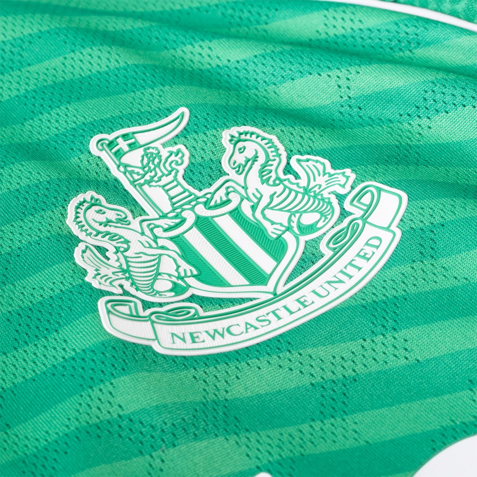 NEWCASTLE United 25/26 Away Jersey